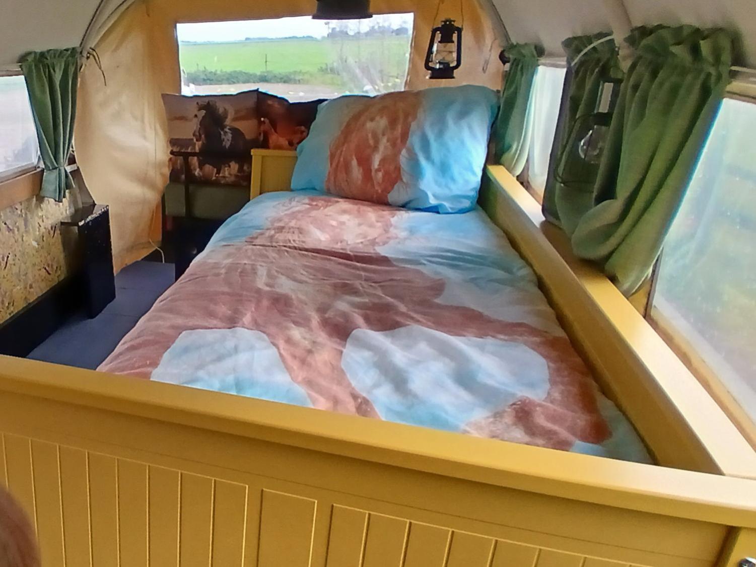 De Huifkar, Trekkershut Bij Sneek Hommerts Exterior foto
